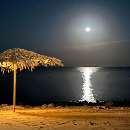 הוילה עיין סוחנה Amazing Beachfront Townhouse Chalet Ain Sokhna מראה חיצוני תמונה