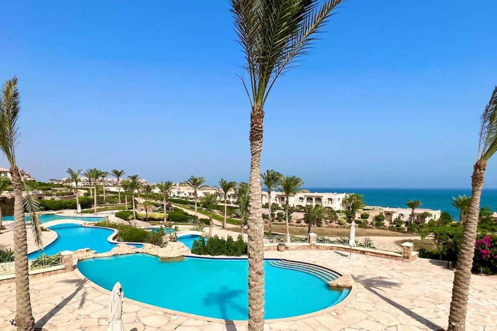 הוילה עיין סוחנה Amazing Beachfront Townhouse Chalet Ain Sokhna מראה חיצוני תמונה