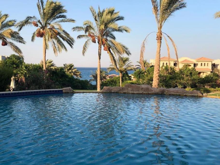 הוילה עיין סוחנה Amazing Beachfront Townhouse Chalet Ain Sokhna מראה חיצוני תמונה