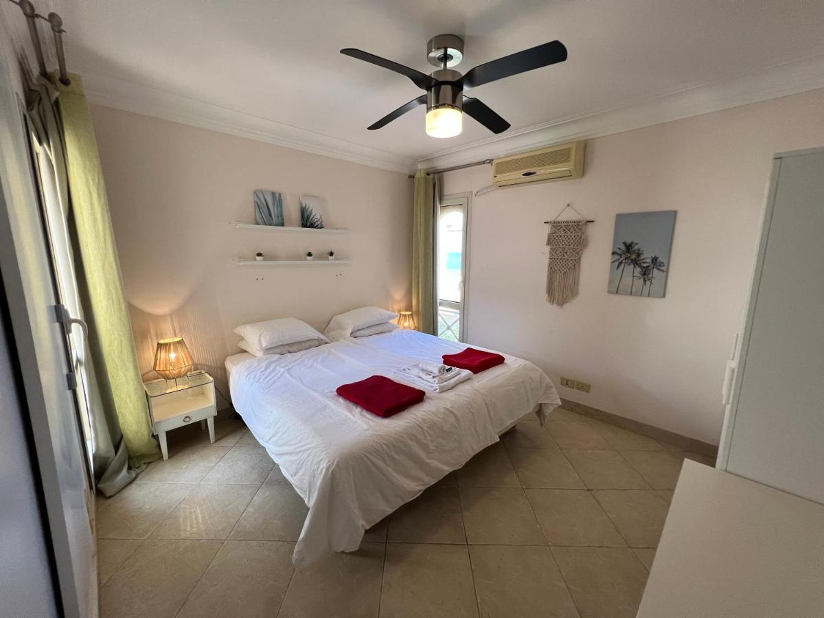 הוילה עיין סוחנה Amazing Beachfront Townhouse Chalet Ain Sokhna מראה חיצוני תמונה